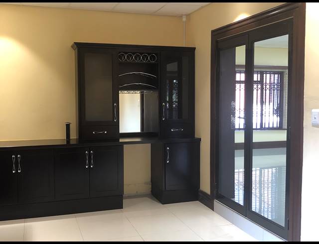 350M² OFFICE FOR SALE IN NELSPRUIT CENTRAL